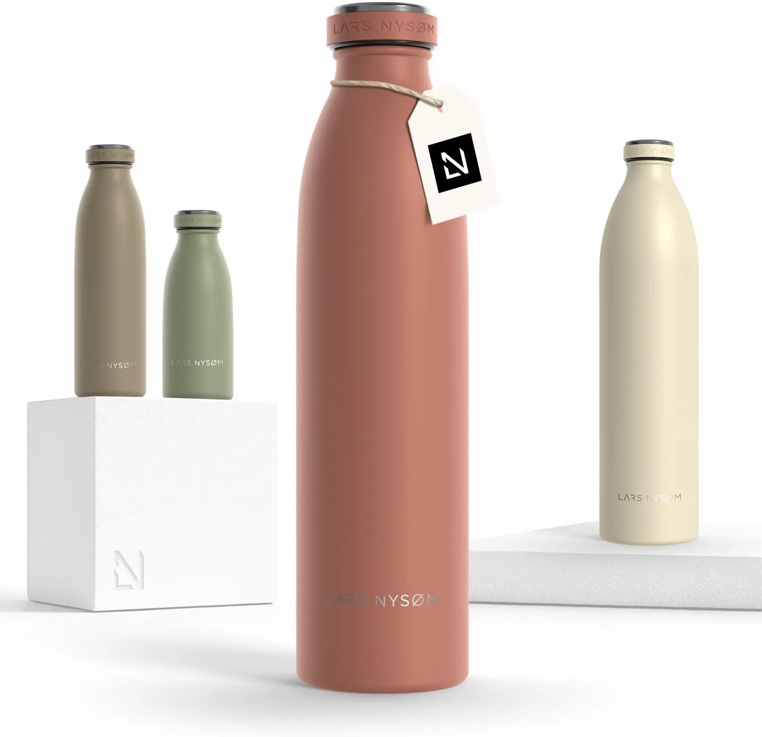 LARS NYSM Stainless Steel Insulated Water Bottle 12 oz 17 oz 25 oz 34 oz 51 oz | Insulated Thermo Flask for Hot and Cold Beverages | Leakproof Drinking Bottle (Brick Red, 25.4 oz)
