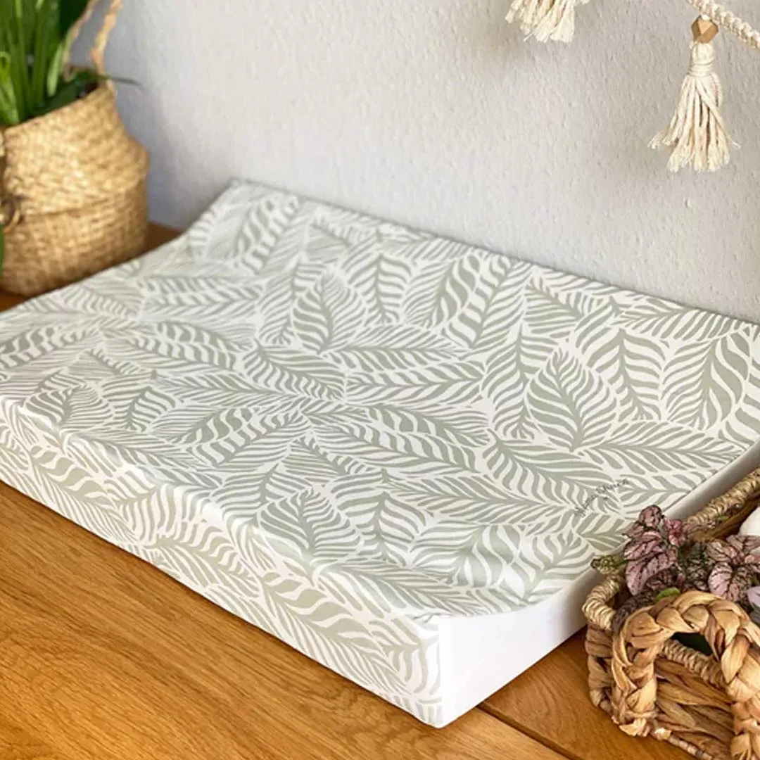 Mama Shack Anti Roll Changing Mat - Linear Leaf / Sage