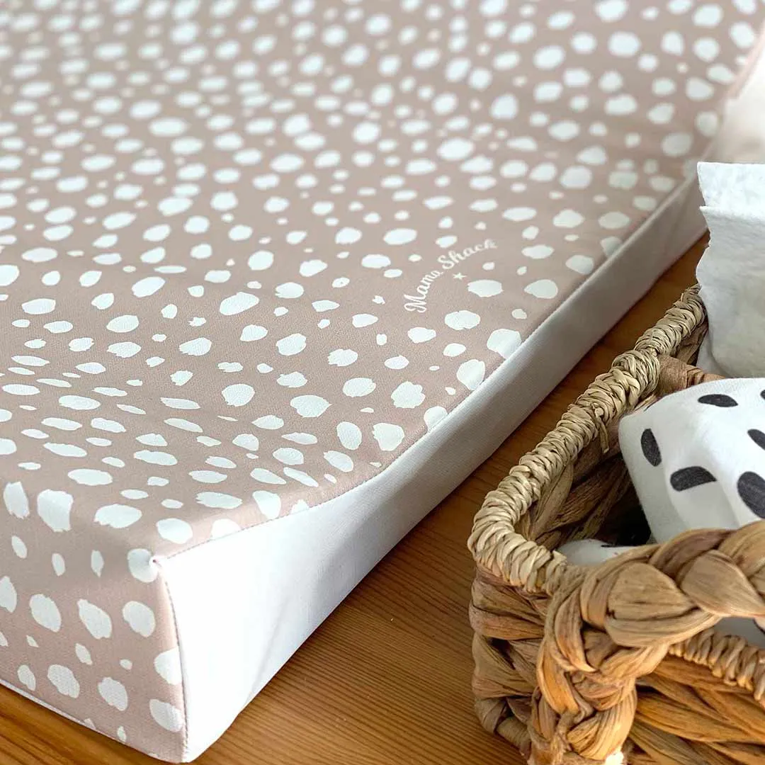 Mama Shack Anti Roll Changing Mat - Rose Spotty