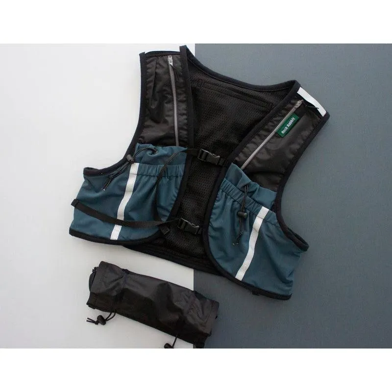 V3 Ultra Pack 8Litres - Black and Dark Grey