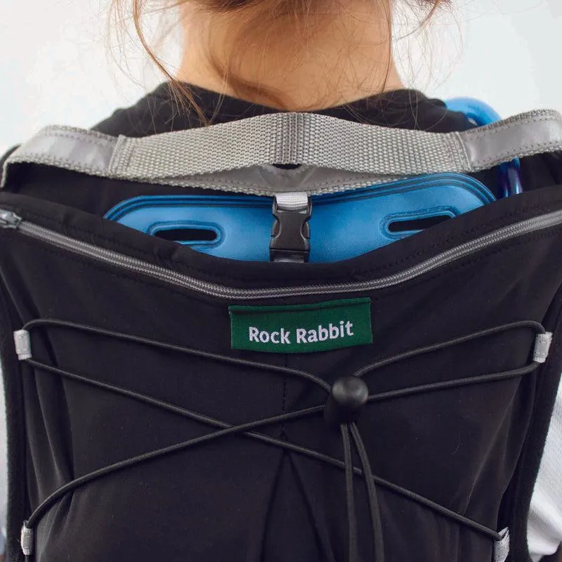 V3 Ultra Pack 8Litres - Black and Dark Grey